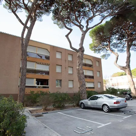 Lägenhet Les Regatiers By Interhome Hyères