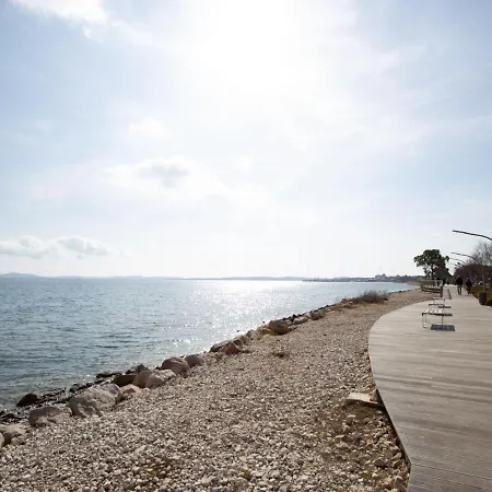 Appartamento Les Regatiers By Interhome *