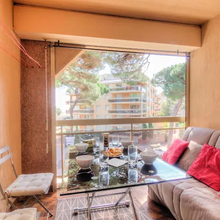 Les Regatiers By Interhome הייר