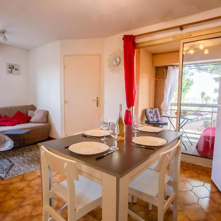 Les Regatiers By Interhome